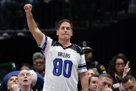 Mark Cuban claims he lost ‘hundreds of millions’ owning the Dallas Mavericks – Sports Illustrated
