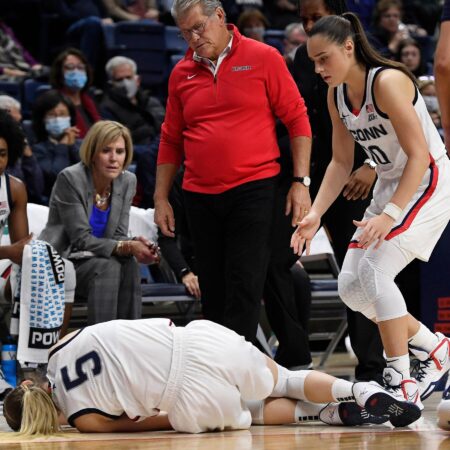 Fans React to Paige Bueckers’ Bad News on Wednesday – Athlon Sports