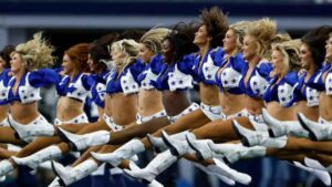 Dallas Cowboys Cheerleaders Earn Salary Increase on America’s Sweethearts – Us Weekly