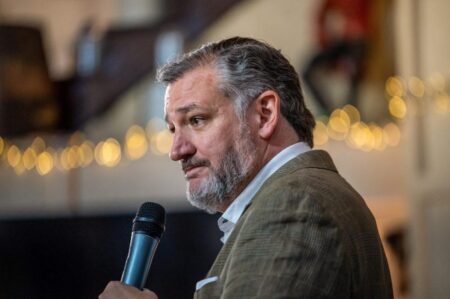 With days to go, Sen. Ted Cruz and Rep. Colin Allred make final push in Texas’ U.S. Senate race – KUT