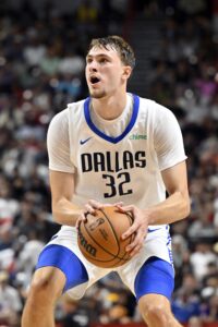 Dallas Mavericks rookie Cooper Flagg shut down for rest of NBA Summer League | Report – USA Today
