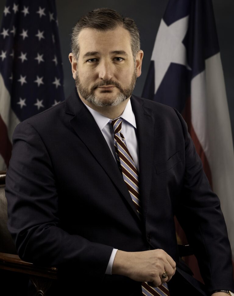 Senator Ted Cruz makes his case to Texas for a third term, appealing to undecideds – Houston Public Media