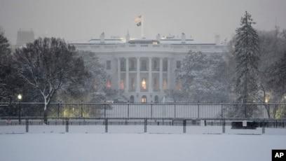 Major US winter blast shuts down schools and government offices in several states – Dallas News