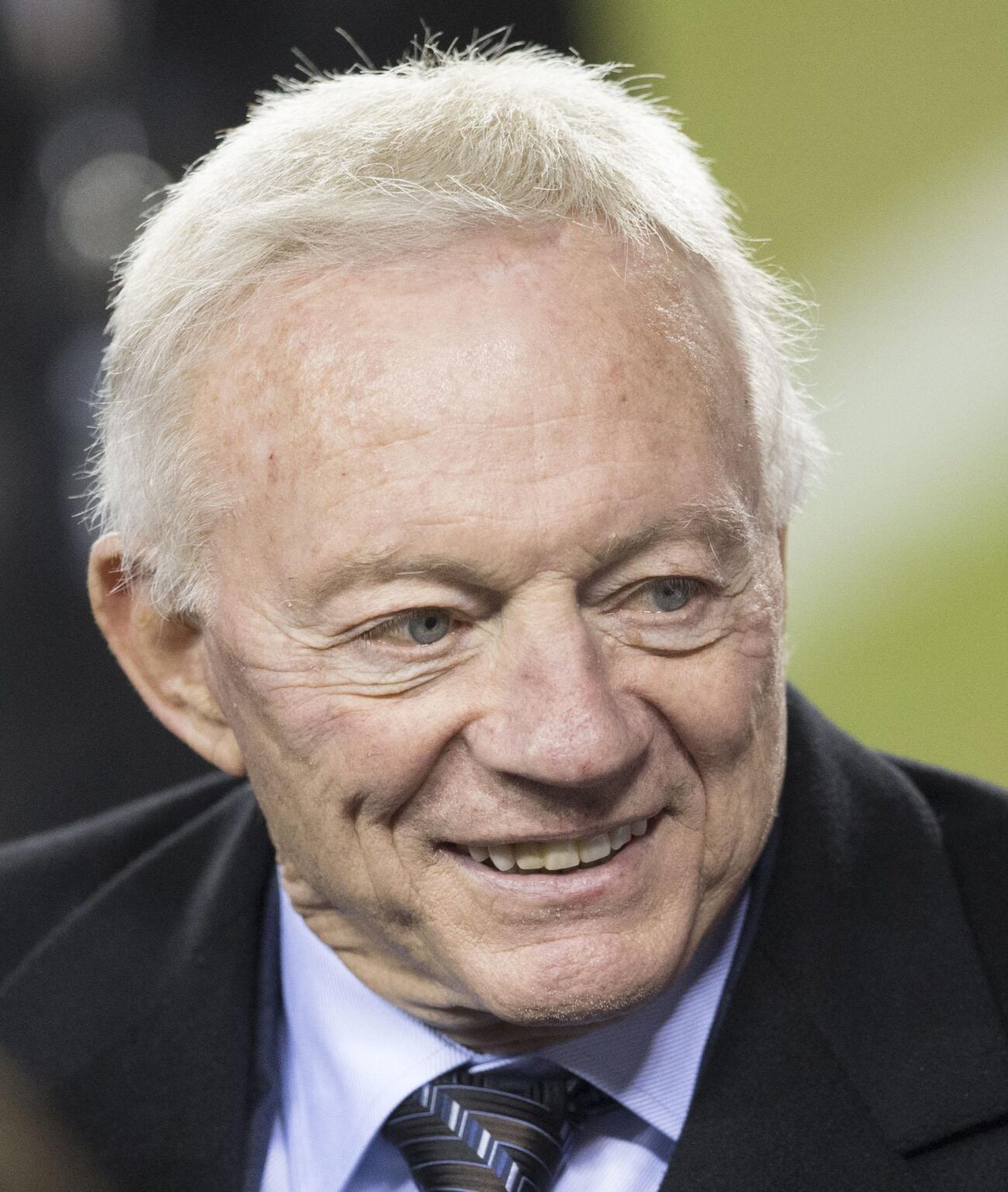 Jerry Jones lashes out at question about sun’s glare at AT&T Stadium after Cowboys’ loss – USA Today