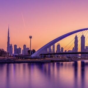I moved from Dallas to Dubai with my husband and 3 kids. It’s surprisingly similar to the US. – Business Insider