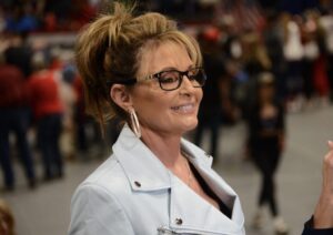 Palin advances in Alaska’s U.S. House seat race, Murkowski in Senate race – PBS