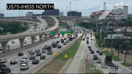 US-75 in Dallas reopens after fatal crash involving pedestrian – CBS News