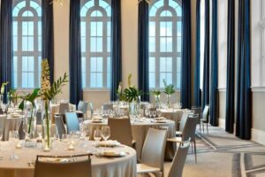 4 North Texas hotel restaurants named among top 100 in US – The Business Journals