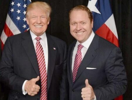 The art of the schmooze: Trump pal from Dallas enjoys special access to White House – Dallas News