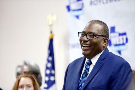 New disclosures show Texas Sen. Royce West making big bucks from government contracts – The Texas Tribune