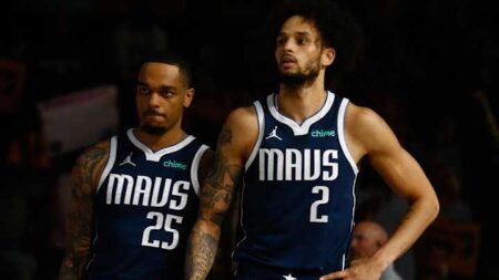 Surprise Mavericks forward recognized on top NBA list – Sports Illustrated