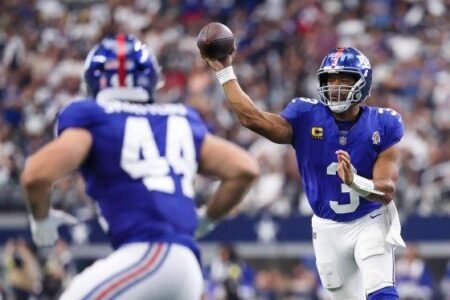 Apologies – for now – to Giants QB Russell Wilson after big day in wild loss to Cowboys – USA Today