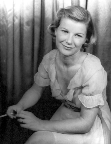 Barbara Bel Geddes, Miss Ellie Ewing of TV’s ‘Dallas,’ dies at 82 – Foster’s Daily Democrat