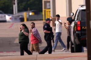 Eight people killed in shooting at shopping mall in Allen, Texas – Al Jazeera
