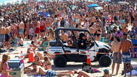 Travel notice: Feds sound alarm on violent crime at popular spring break destination – MassLive