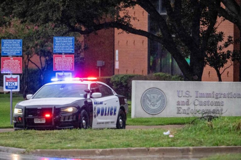 1 detainee killed and 2 others critically injured in Dallas ICE facility, Homeland Security says – AP News