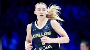 Paige Bueckers Pokes Fun at Her Personal Appearance – Sports Illustrated