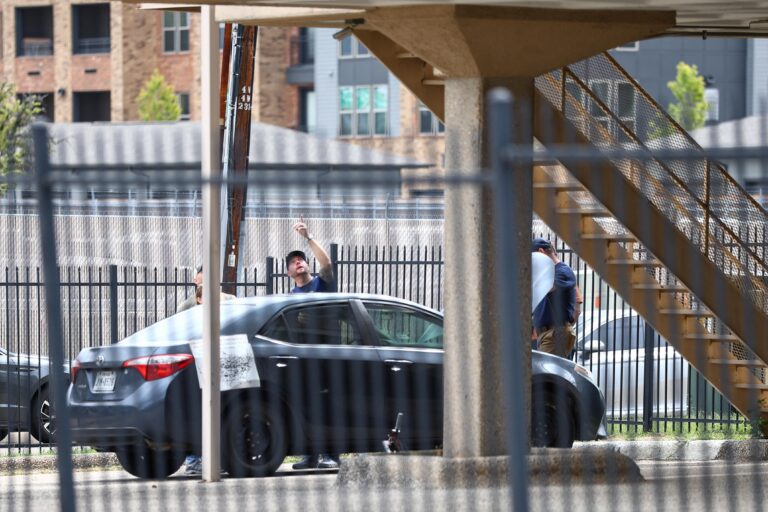 Dallas ICE shooting fuels political blame game – Axios