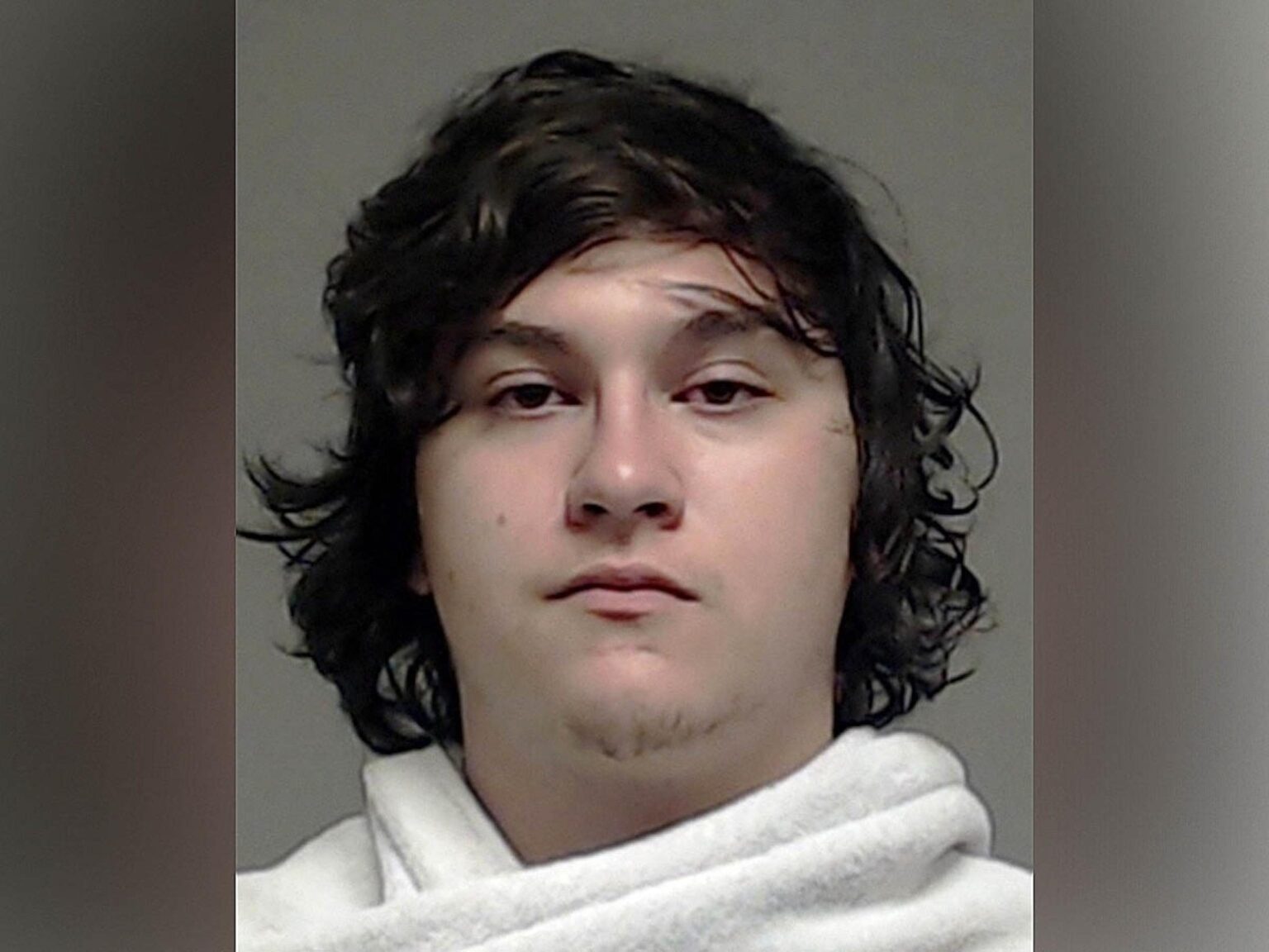 Gunman Joshua Jahn Opens Fire on Dallas Facility, Killing One Migrant in Anti-ICE Attack Joshua Jahn ID’d as anti-ICE gunman who opened fire on Dallas facility, killing 1 migrant – New York Post