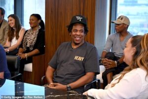 Jay-Z’s Agency Fires Back at Jerry Jones Over ‘Comical’ Comments About Dez Bryant Jay-Z’s agency slams Jerry Jones for ‘comical’ statement involving former Dallas Cowboys WR Dez Bryant – A to Z Sports